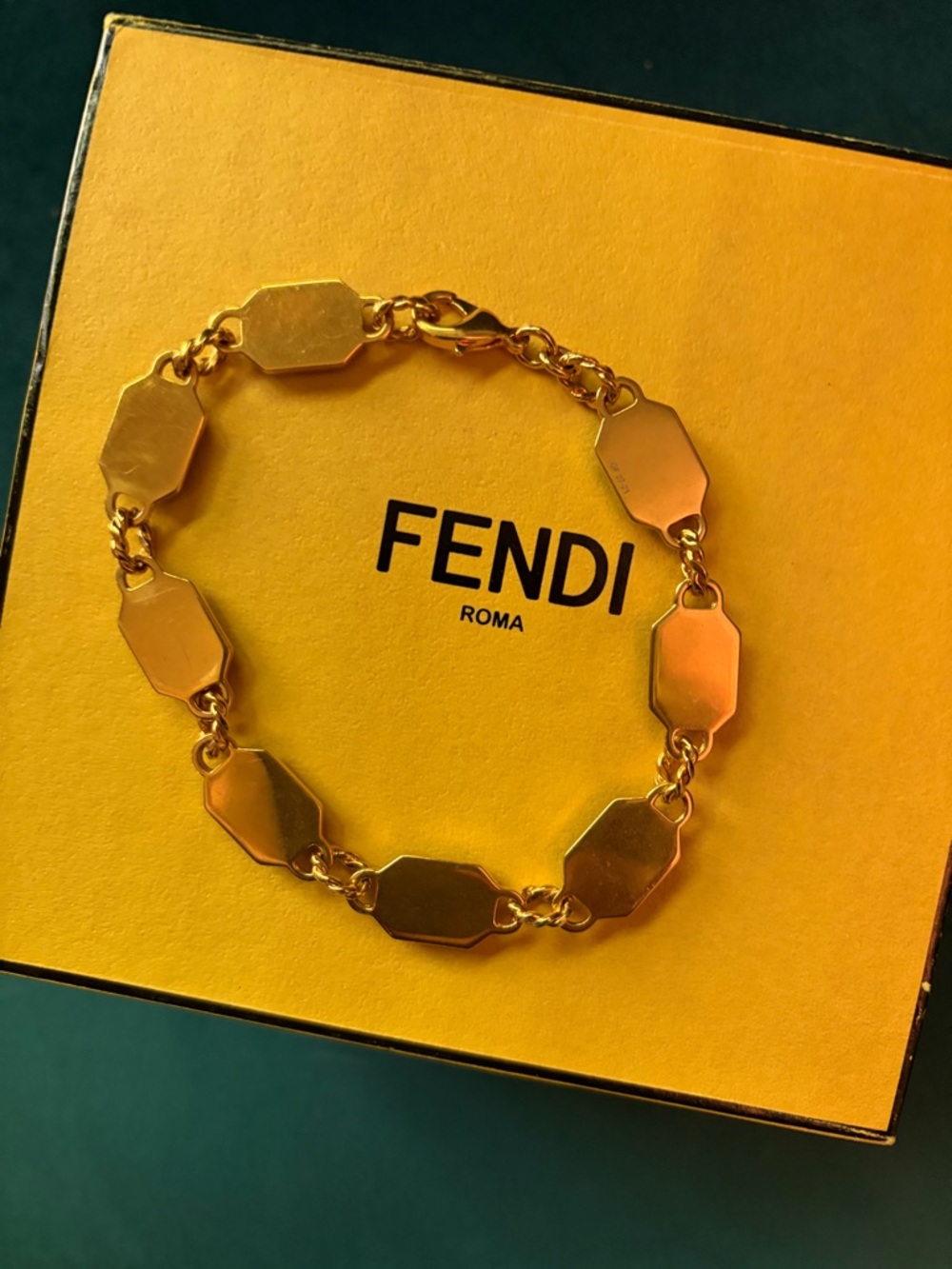 Fendi Gold Bracelet with Black Faceted Links - Picture 3 of 3